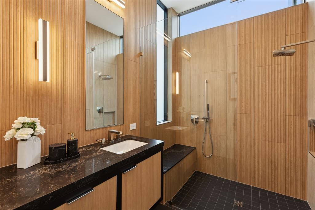 ROXBURY PARK - Residential