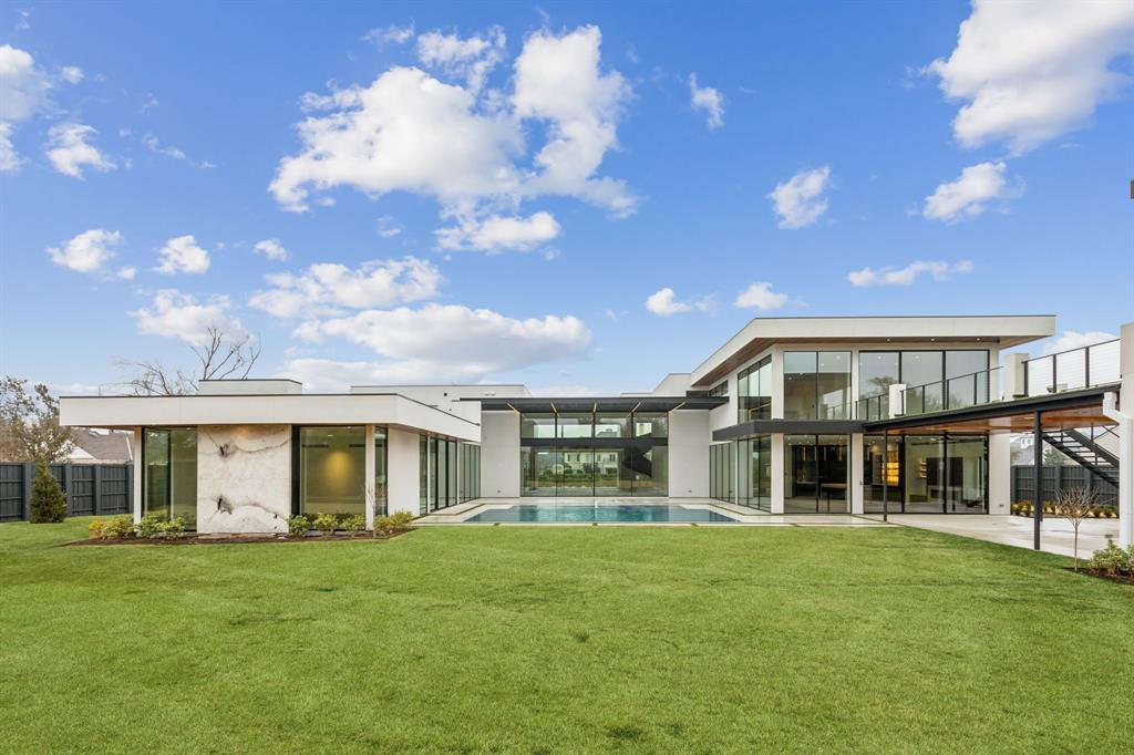 ROXBURY PARK - Residential