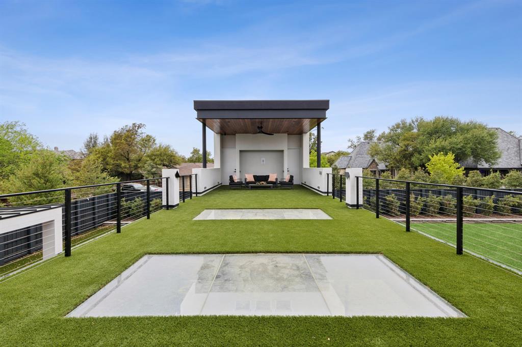 ROXBURY PARK - Residential