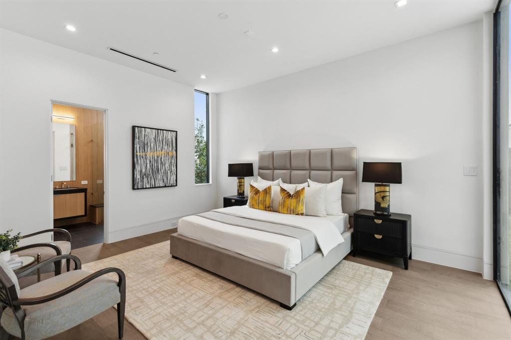 ROXBURY PARK - Residential