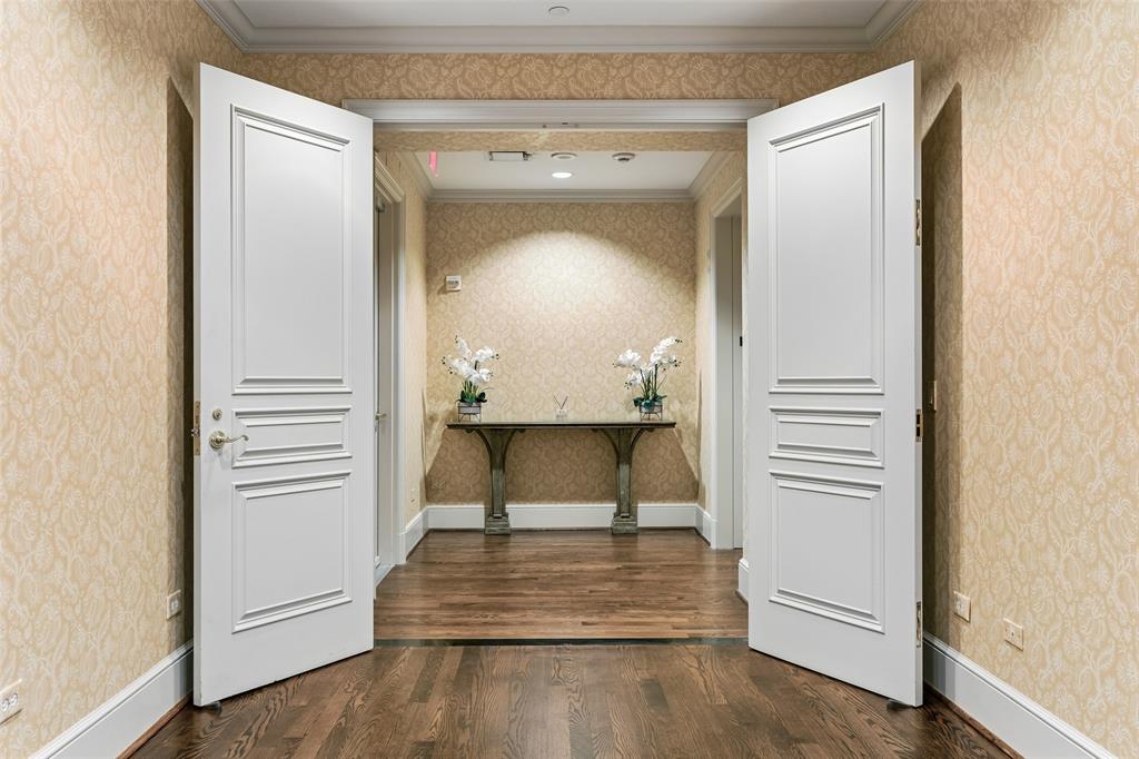 3505 Turtle Creek Boulevard 5A