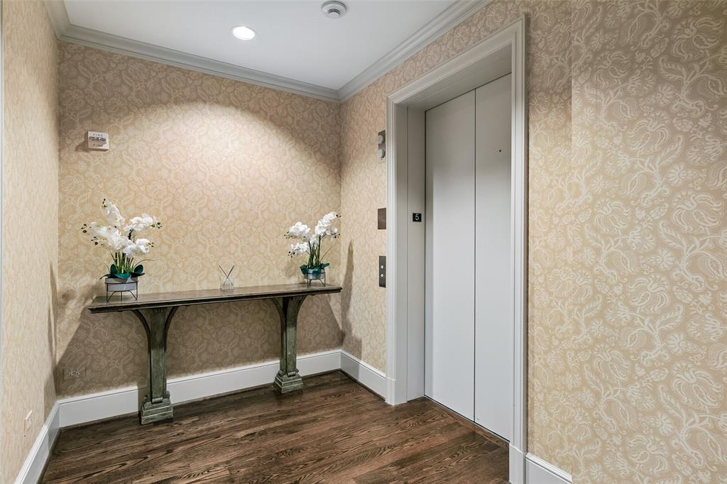 3505 Turtle Creek Boulevard 5A