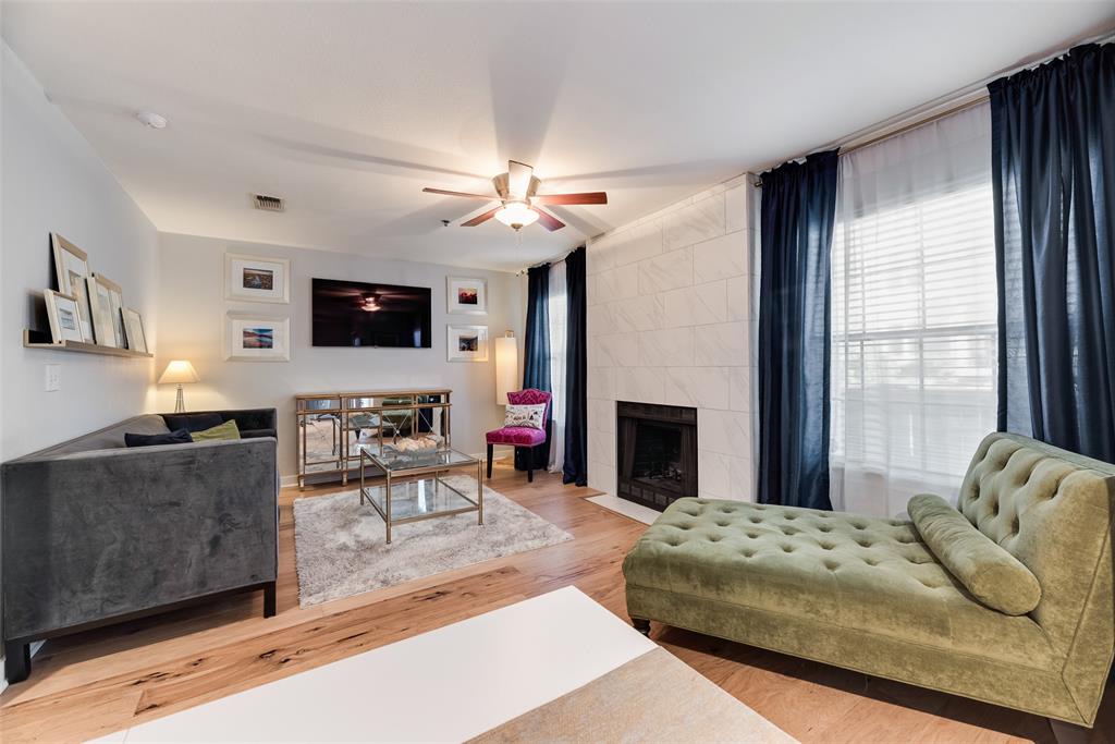 3901 Travis Street 106