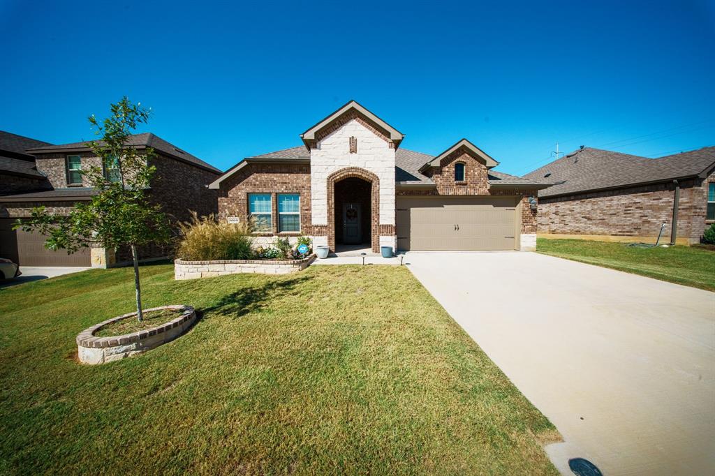 9913 Autumn Leaves Lane