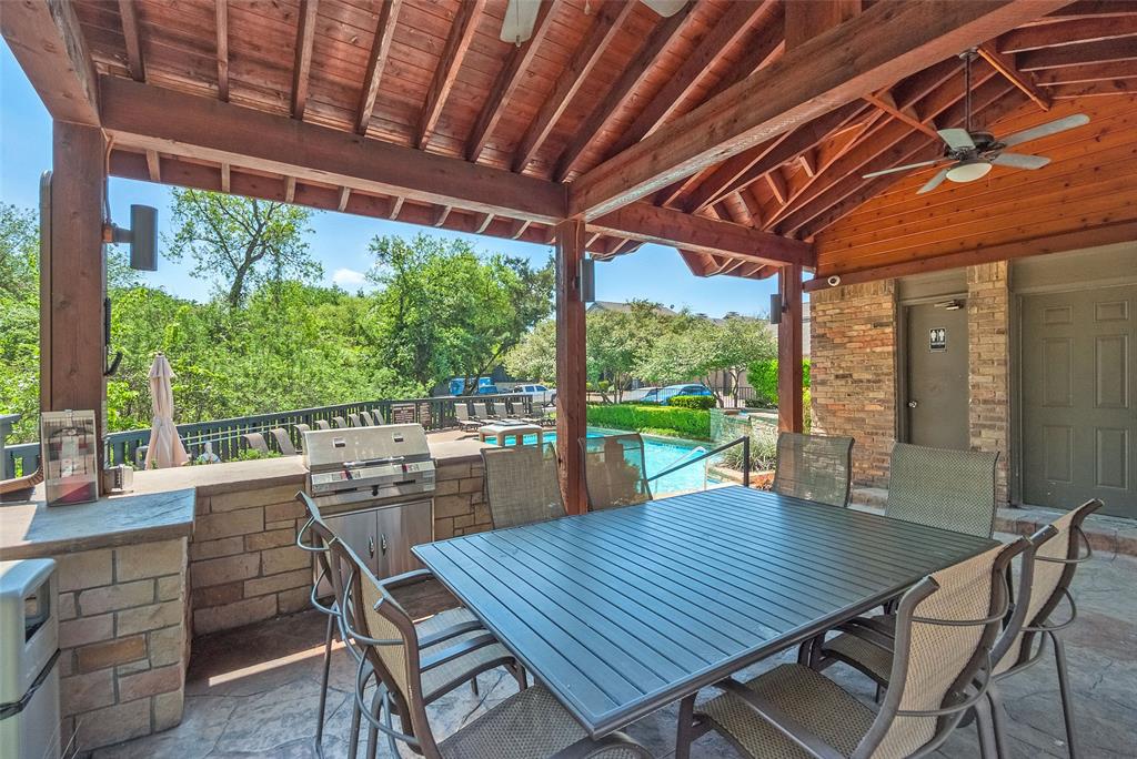 Oaks On Montfort Condos - Residential