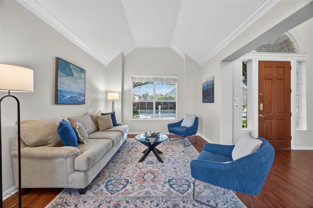 8821 Smokey Canyon Way