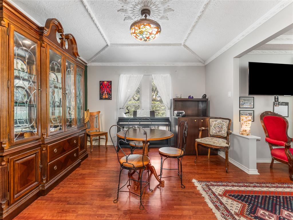 Schreiber Manor 06 Inst - Residential