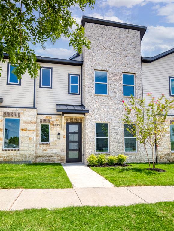 4309 Centerton Mews