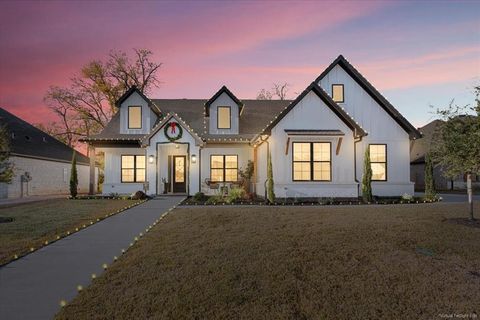 10229 Creekside Lane Waco TX 76712