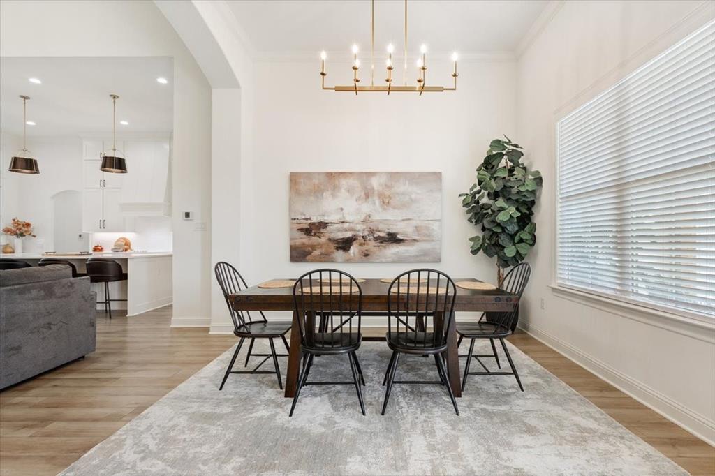 10229 Creekside Lane