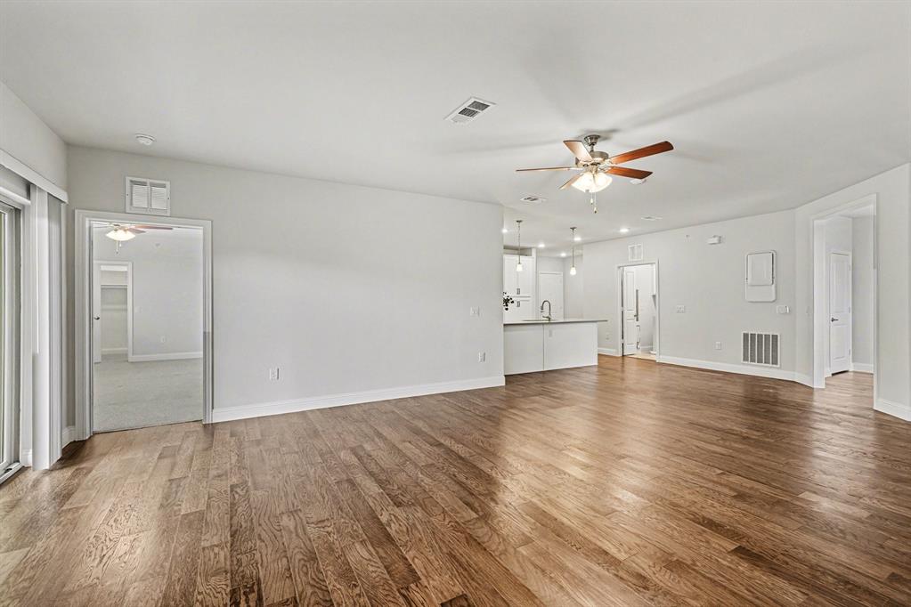 Gatherings at Mercer Crossing Condo B - Residential