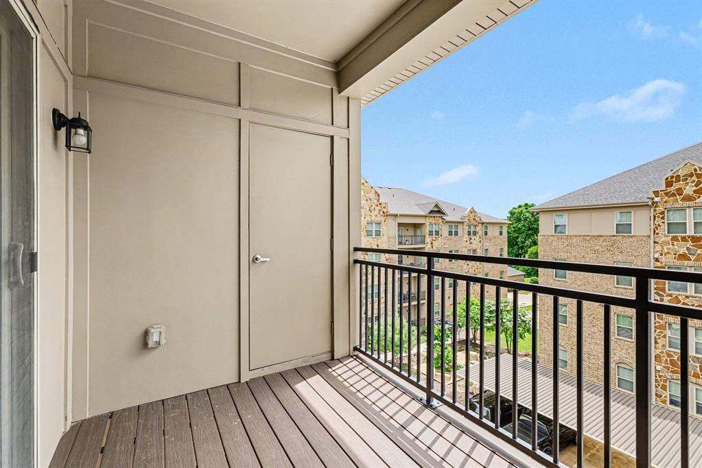 Gatherings at Mercer Crossing Condo B - Residential