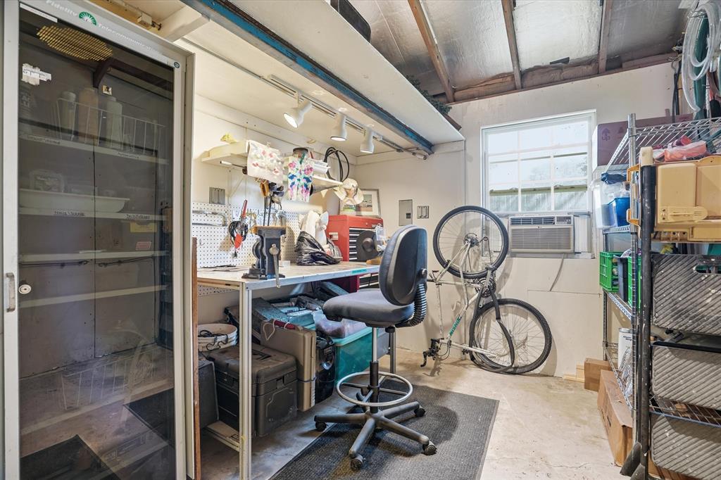 Lake Country Estates - Residential