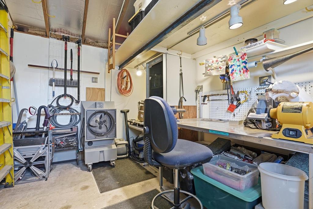 Lake Country Estates - Residential