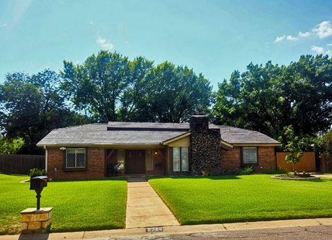 Tiny photo for 8709 Granite Court, Fort Worth, TX 76179 (MLS # 21201187)