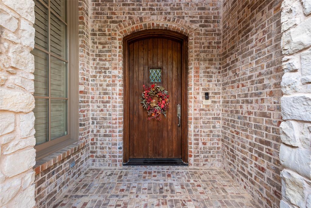 1420 Kensington Court
