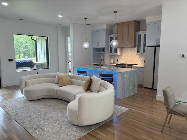 Rustling Oaks Estates Ph III - Residential