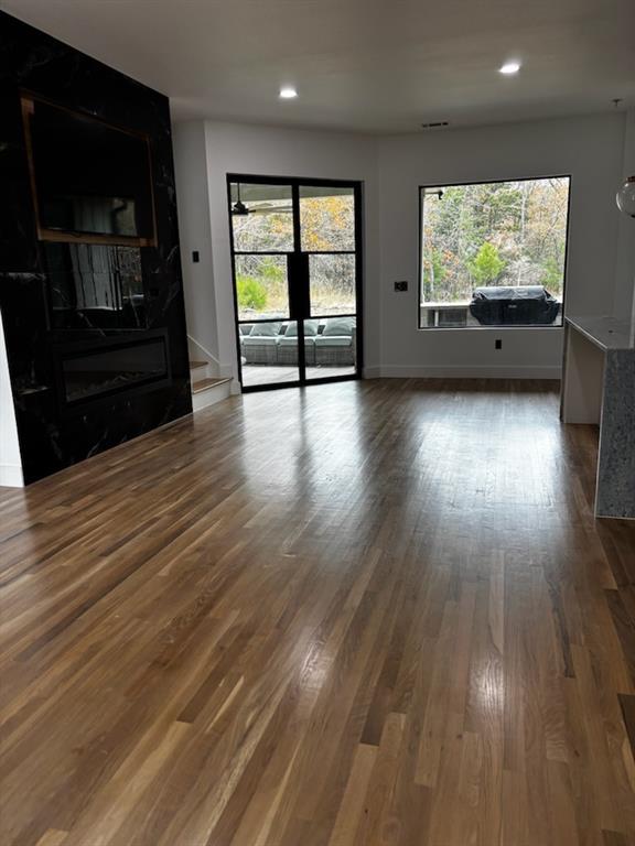 Rustling Oaks Estates Ph III - Residential