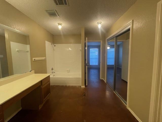 College Creek - Residential Lease