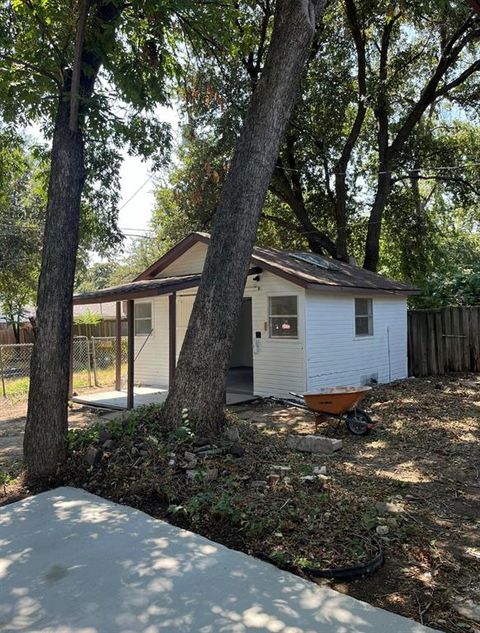 A home in Farmers Branch