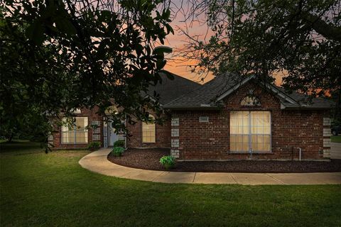 3008 Running Brook Drive Joshua TX 76058