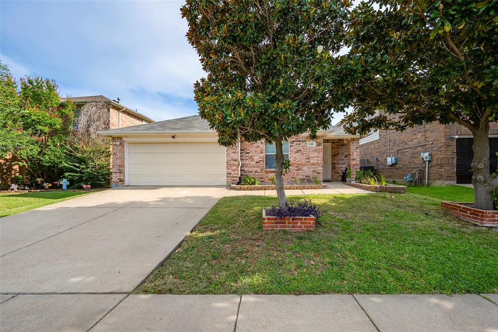 939 Wood Brook Drive