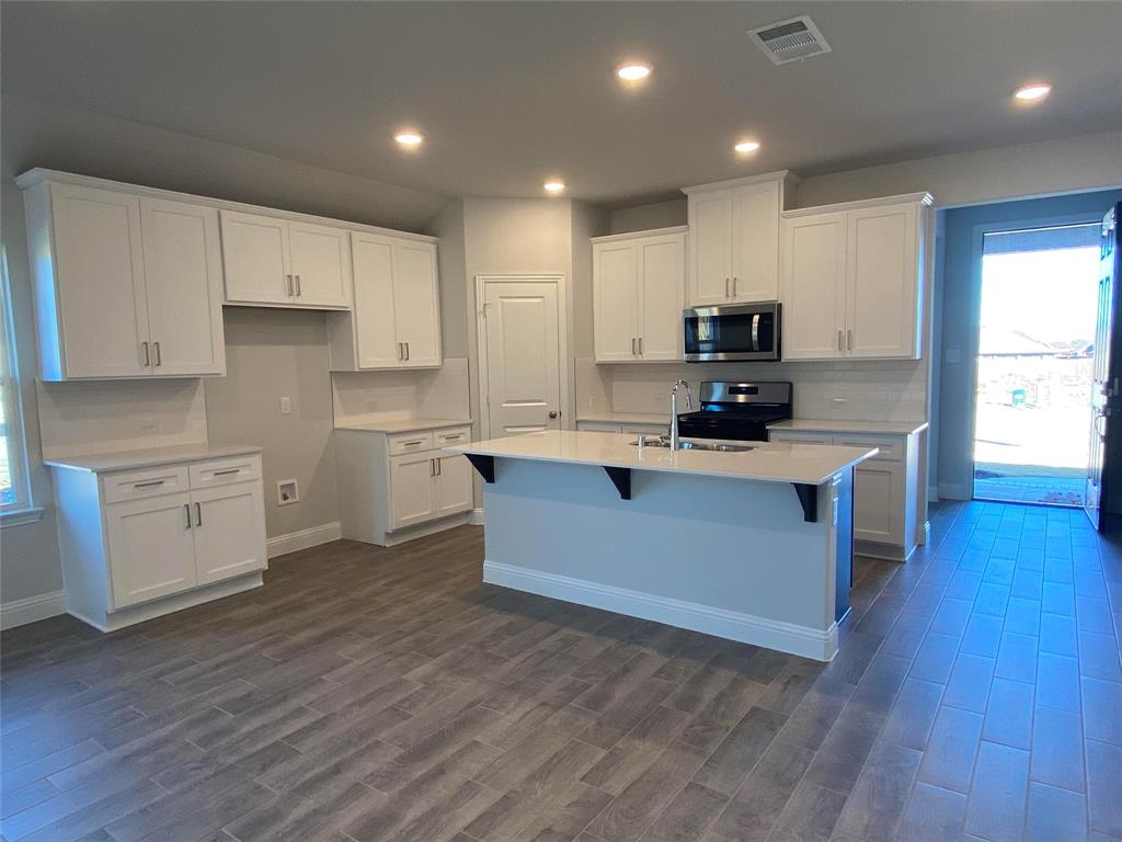 Anacapri Phase 1a - Residential Lease