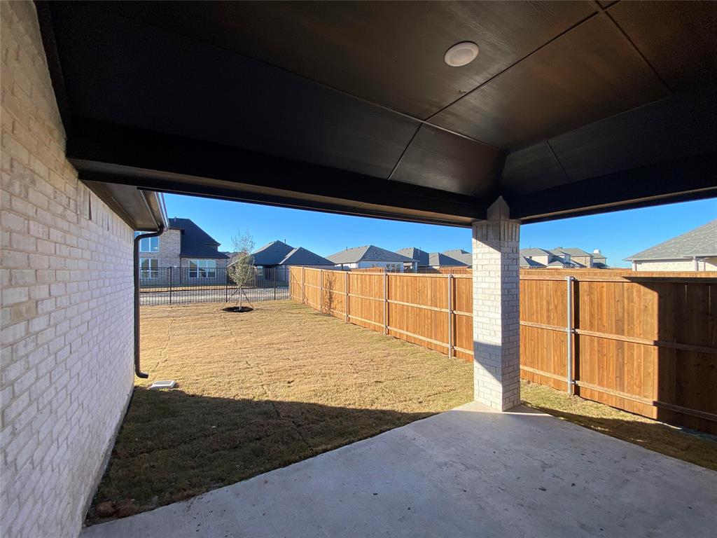 Anacapri Phase 1a - Residential Lease