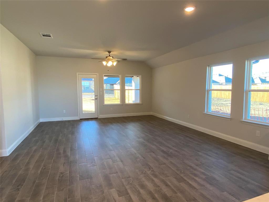 Anacapri Phase 1a - Residential Lease