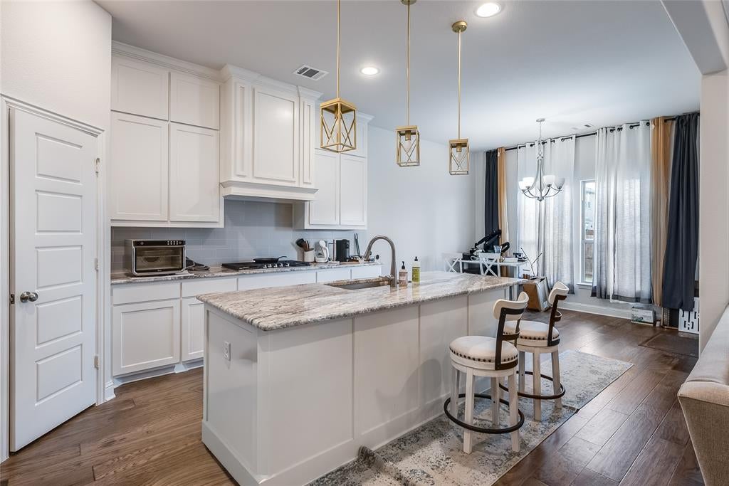 425 Brushwood Lane