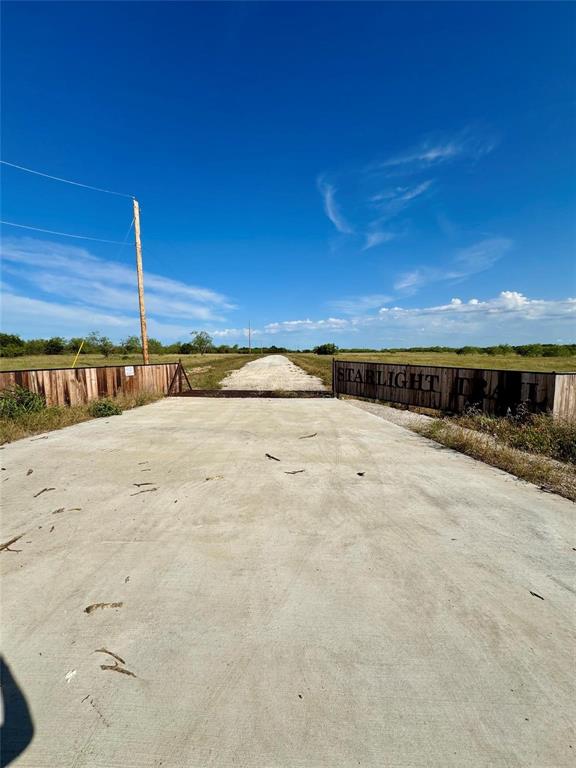 R M Williamson Surv Abs #1006 - Land