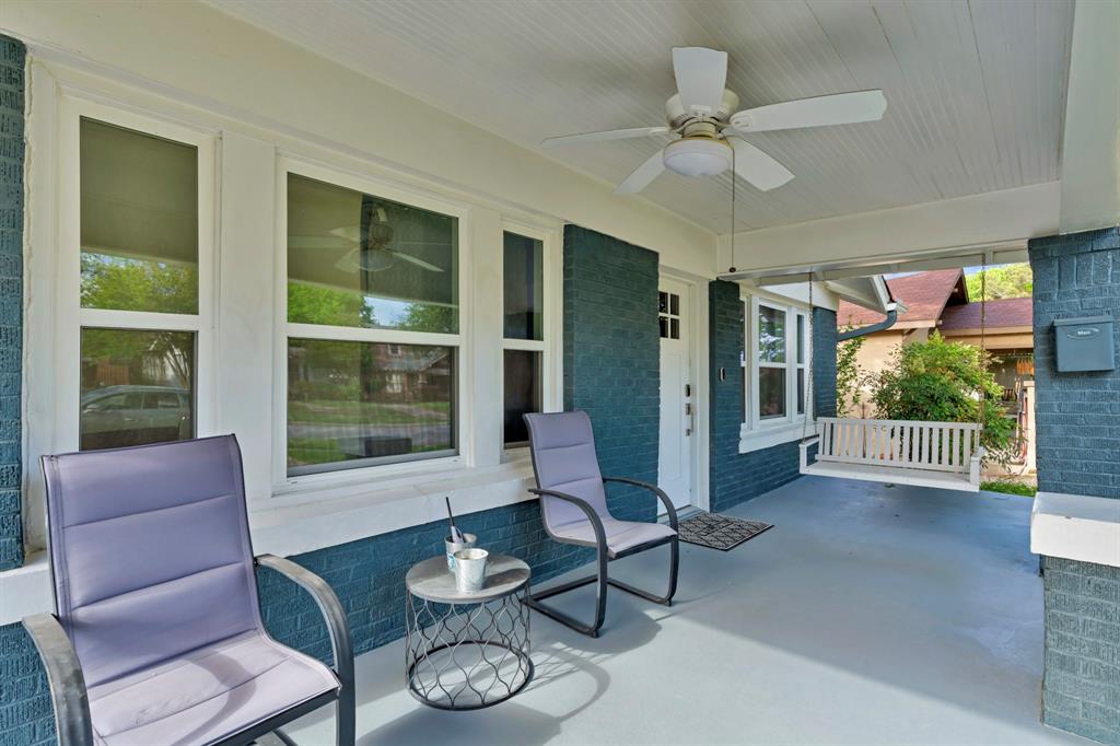 4829 Pershing Avenue