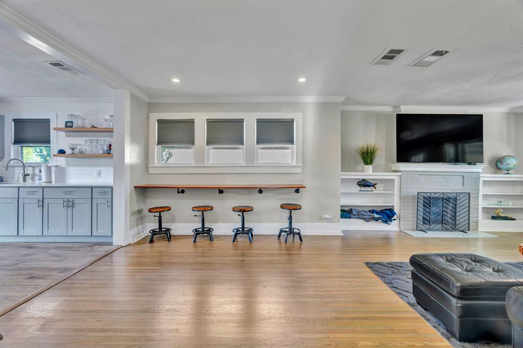 Chamberlain Arlington Heights 1st - Residential