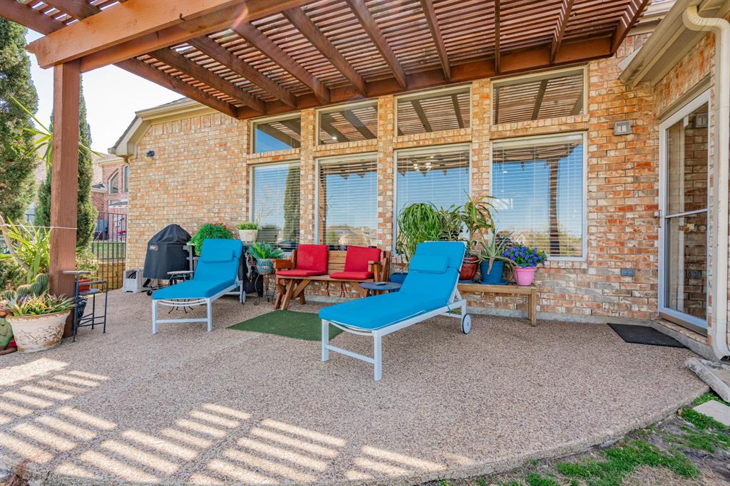 1415 Clubhill Drive