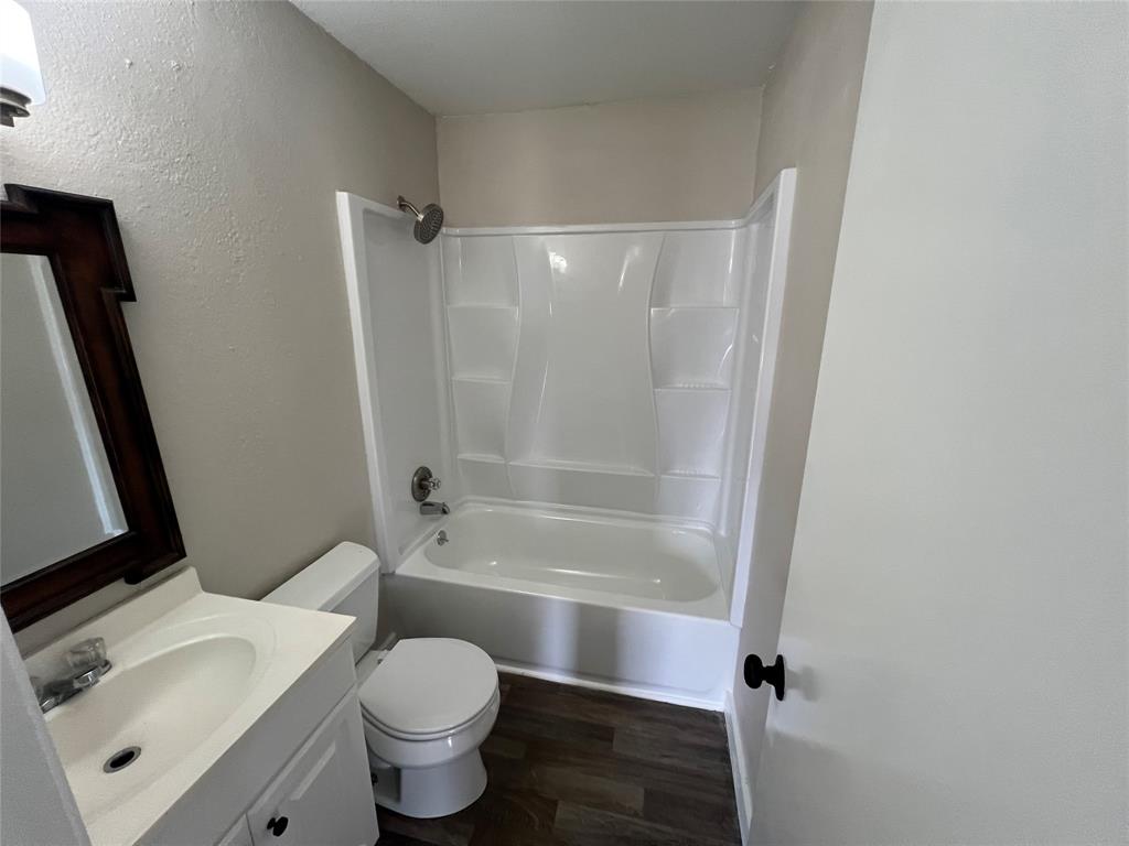 f lundt - Residential