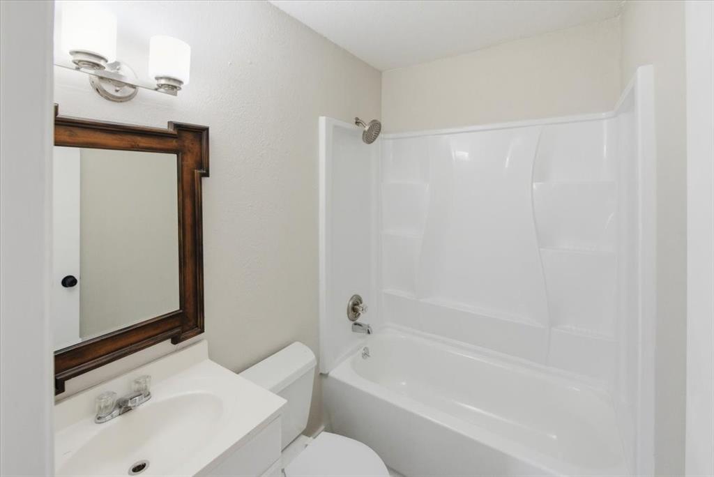 f lundt - Residential