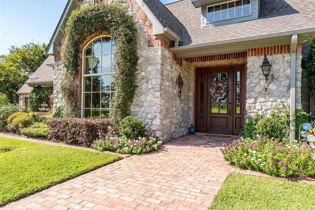 535 Riata Road