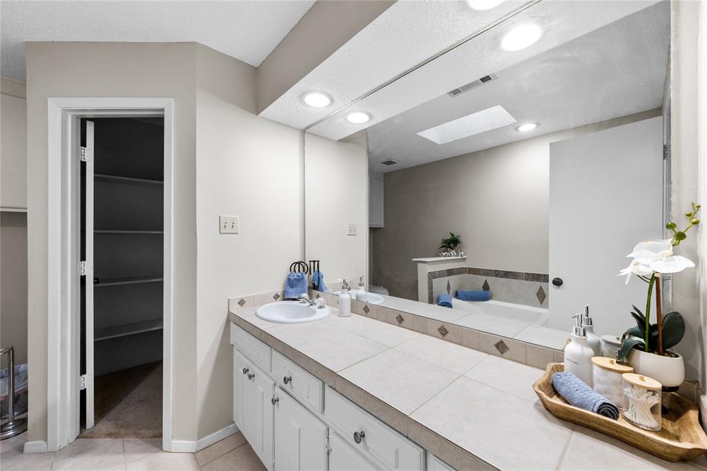 Broad Acres - Residential