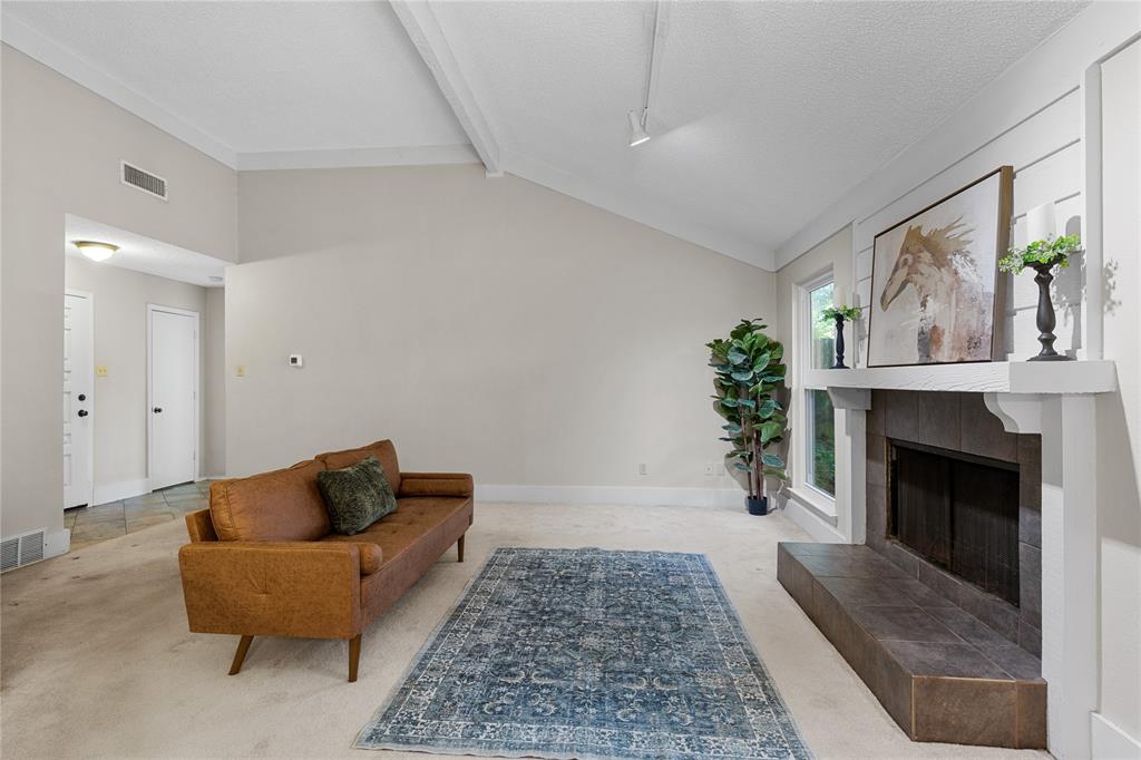 Broad Acres - Residential