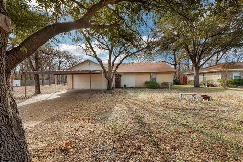 A home in Azle