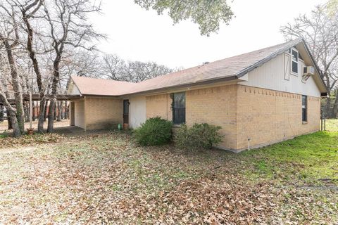 A home in Azle