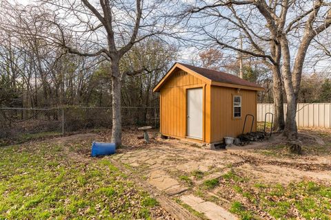 A home in Azle