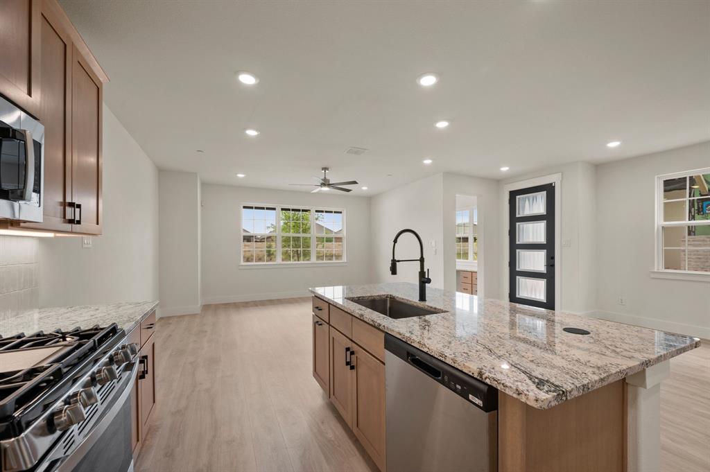 Trinity Falls - Residential