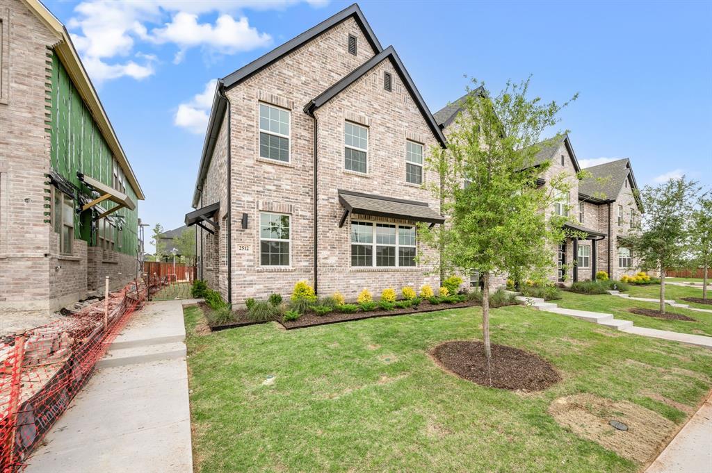 2512 Red Tailed Hawk Lane