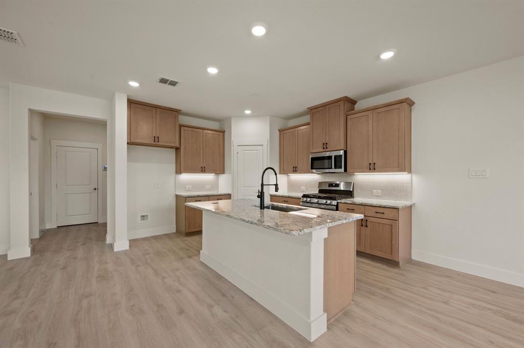 Trinity Falls - Residential