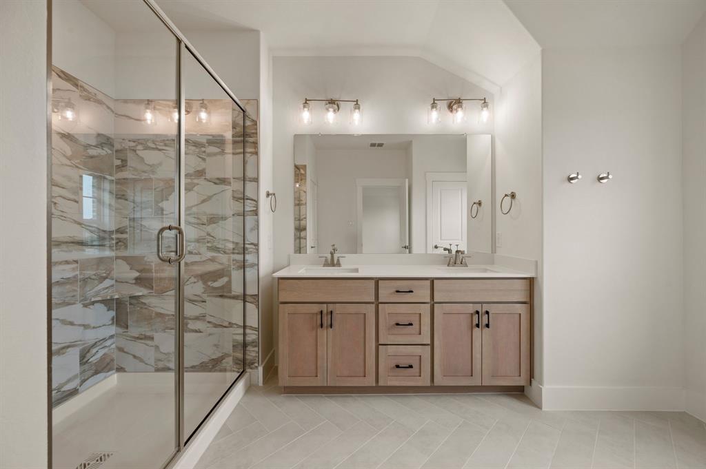 Trinity Falls - Residential