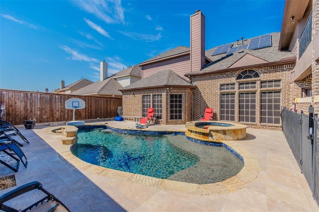 7208 Roble