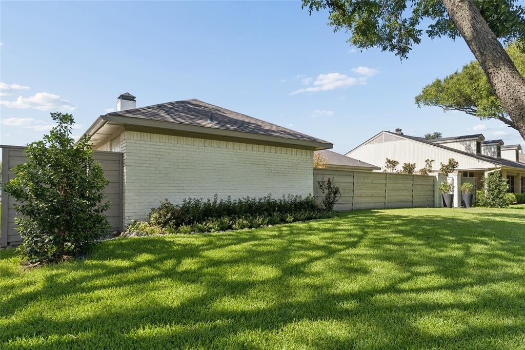 1321 Chesterton Drive