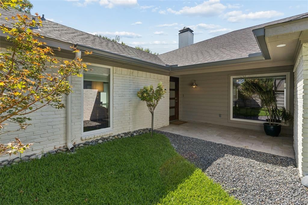 1321 Chesterton Drive
