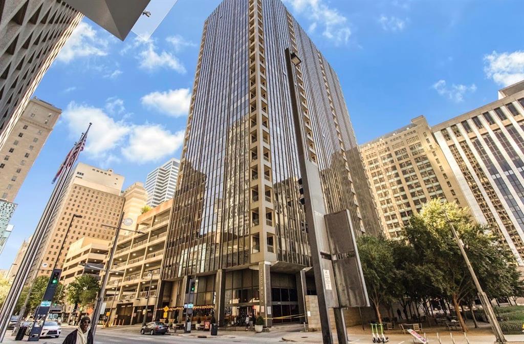 Metropolitan 1200 Main Street - Residential